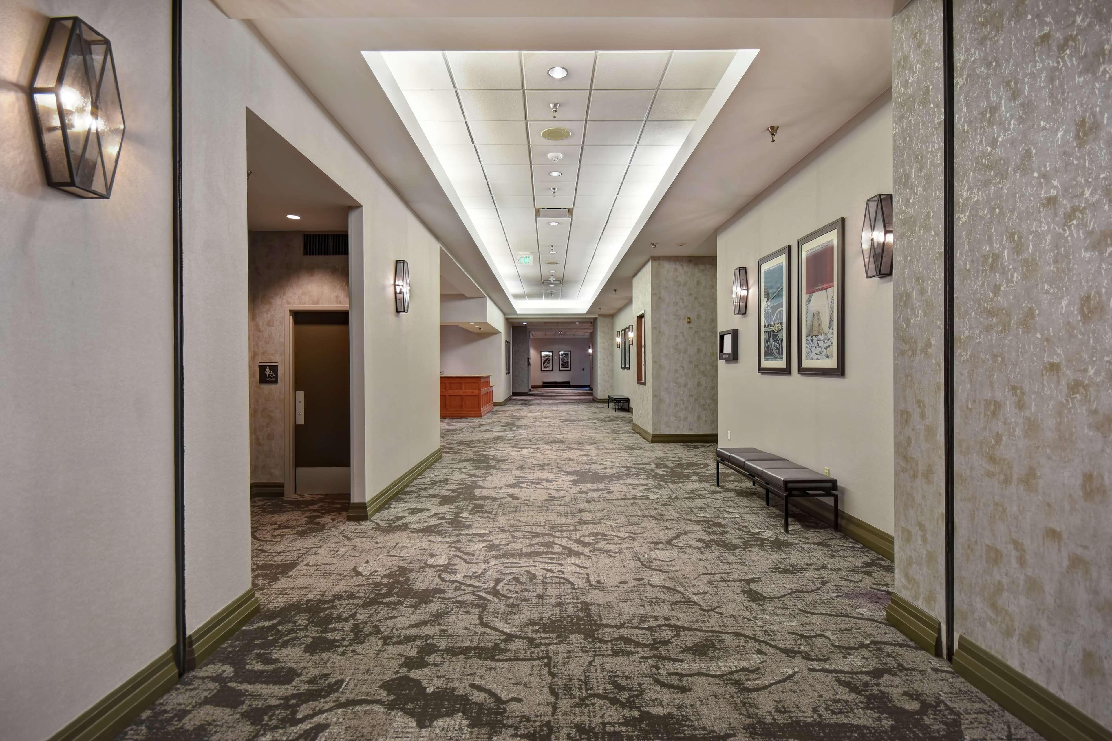 Embassy By Hilton Downtown Old Market Omaha